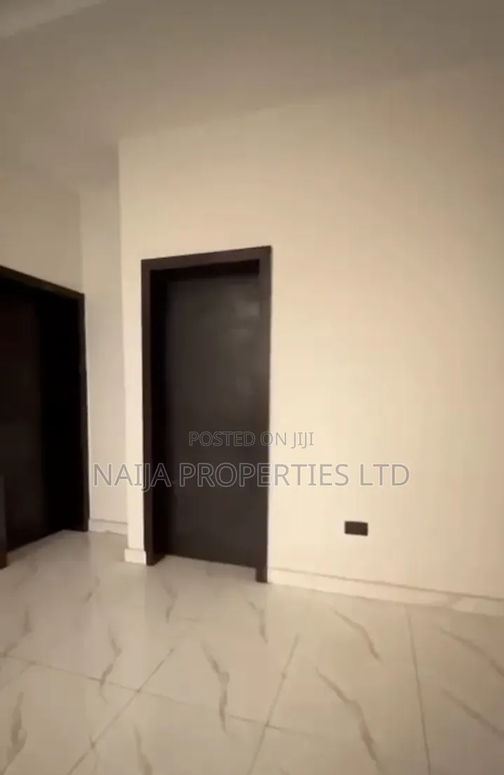 Mini Flat in Lekki Scheme 2, Abraham Adesanya for rent in Abraham Adesanya