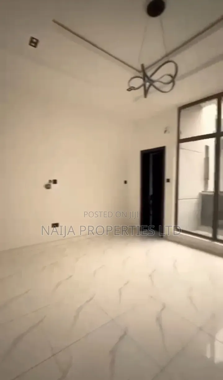 Mini Flat in Lekki Scheme 2, Abraham Adesanya for rent in Abraham Adesanya
