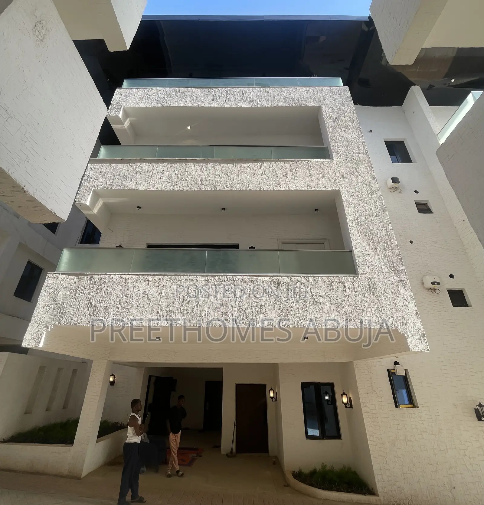 Exquisite 4 Bedrooms Terrace With Bq in Asokoro
