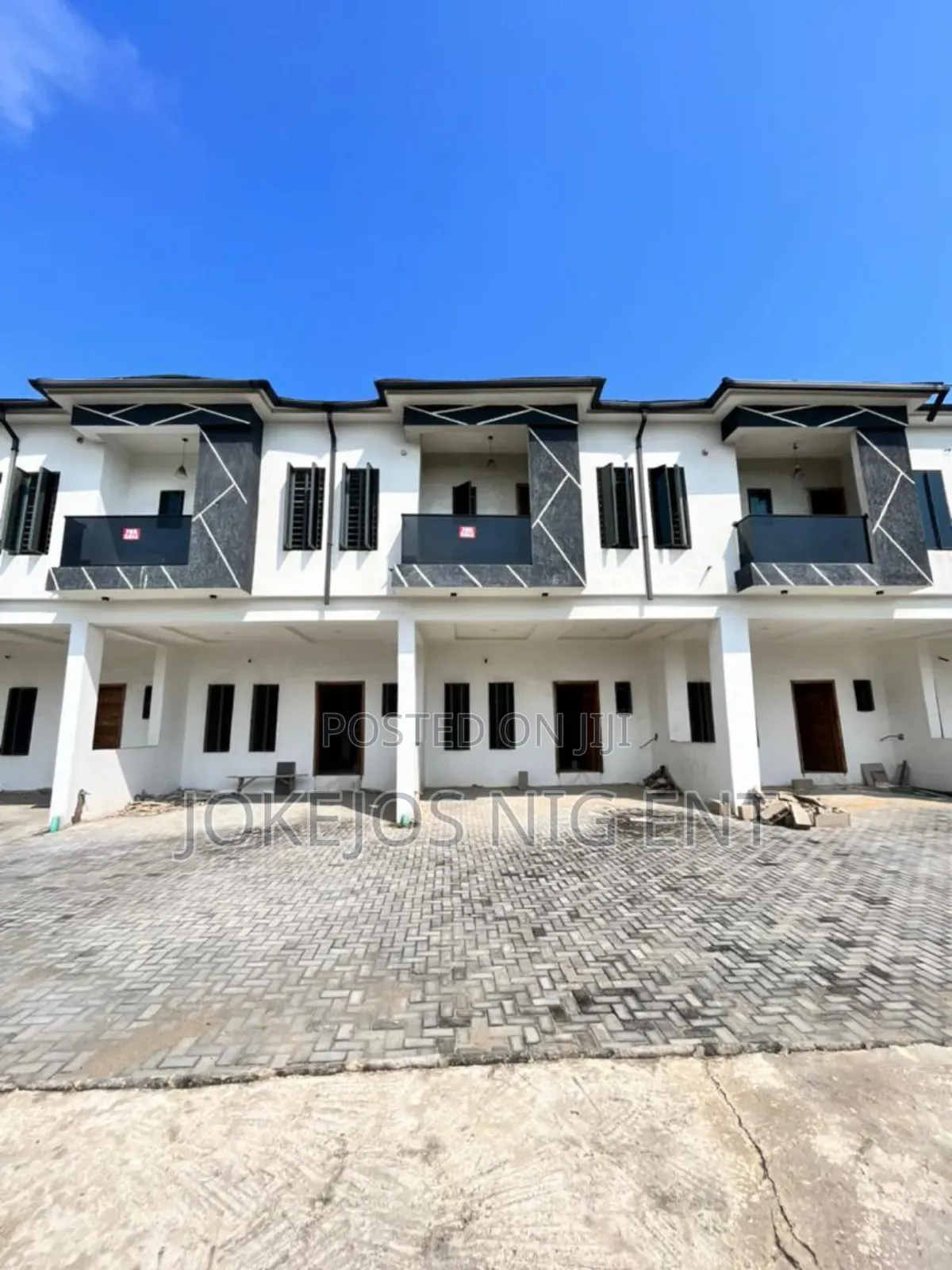 4bdrm Townhouse/Terrace in Lekki County Home for sale in Ikota