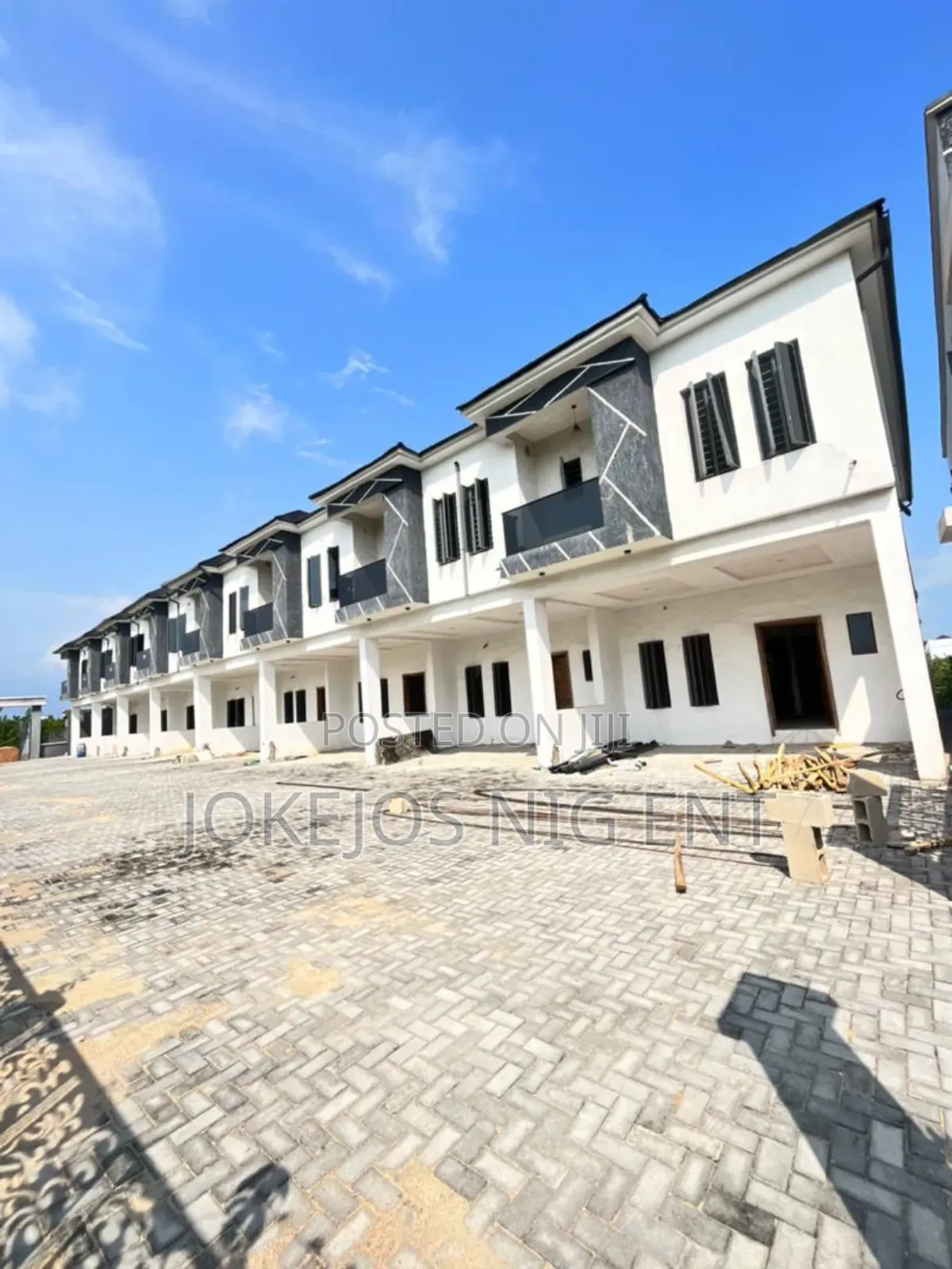 4bdrm Townhouse/Terrace in Lekki County Home for sale in Ikota