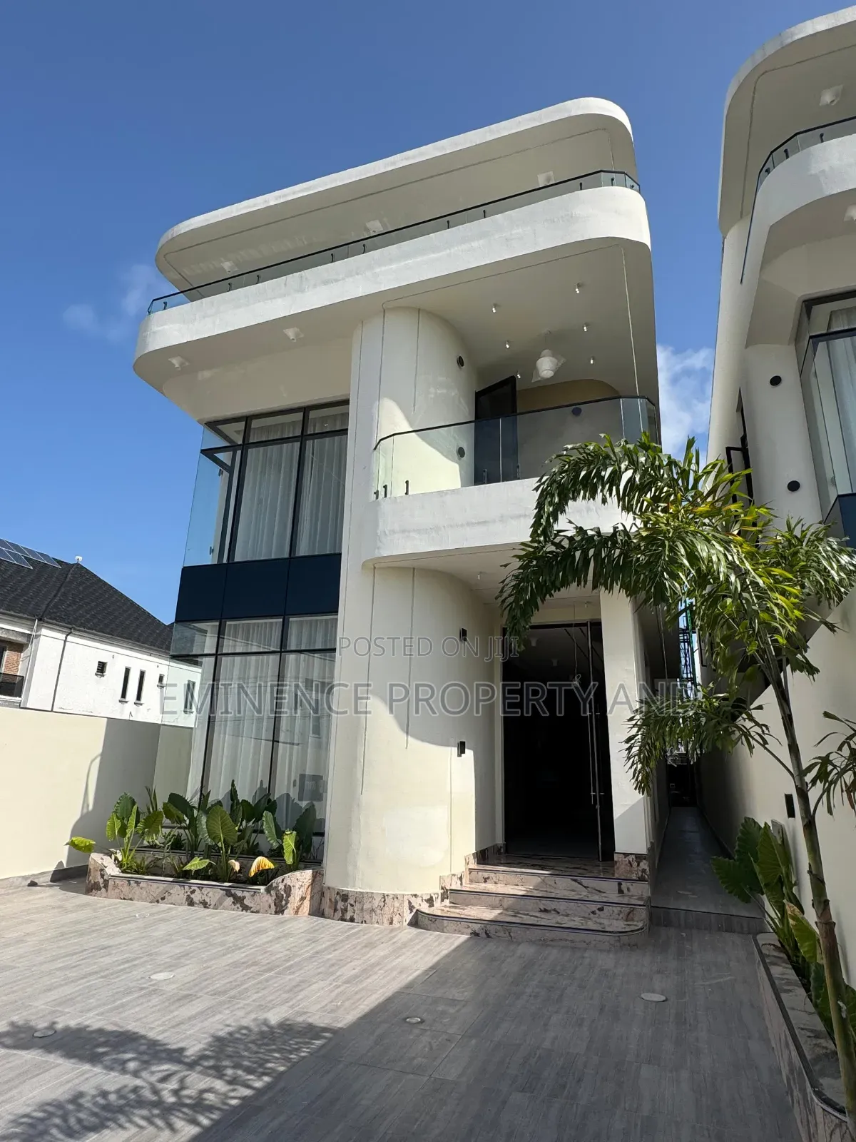Furnished 5bdrm Duplex in Lekki Phase 2 for sale in Lekki Phase 2