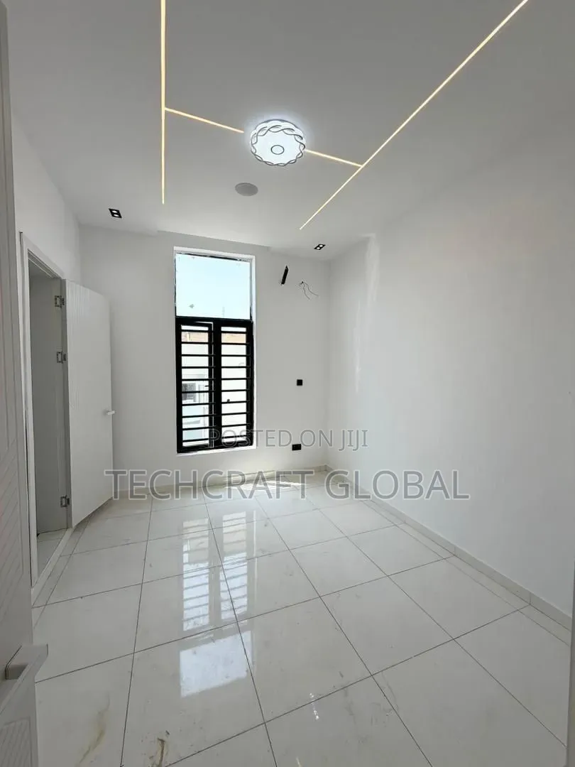 4bdrm Duplex in Ikota Gra Lekki for sale in Ikota