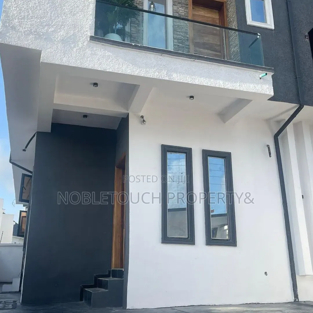 4bdrm Duplex in Ikota Gra Lekki for sale in Ikota