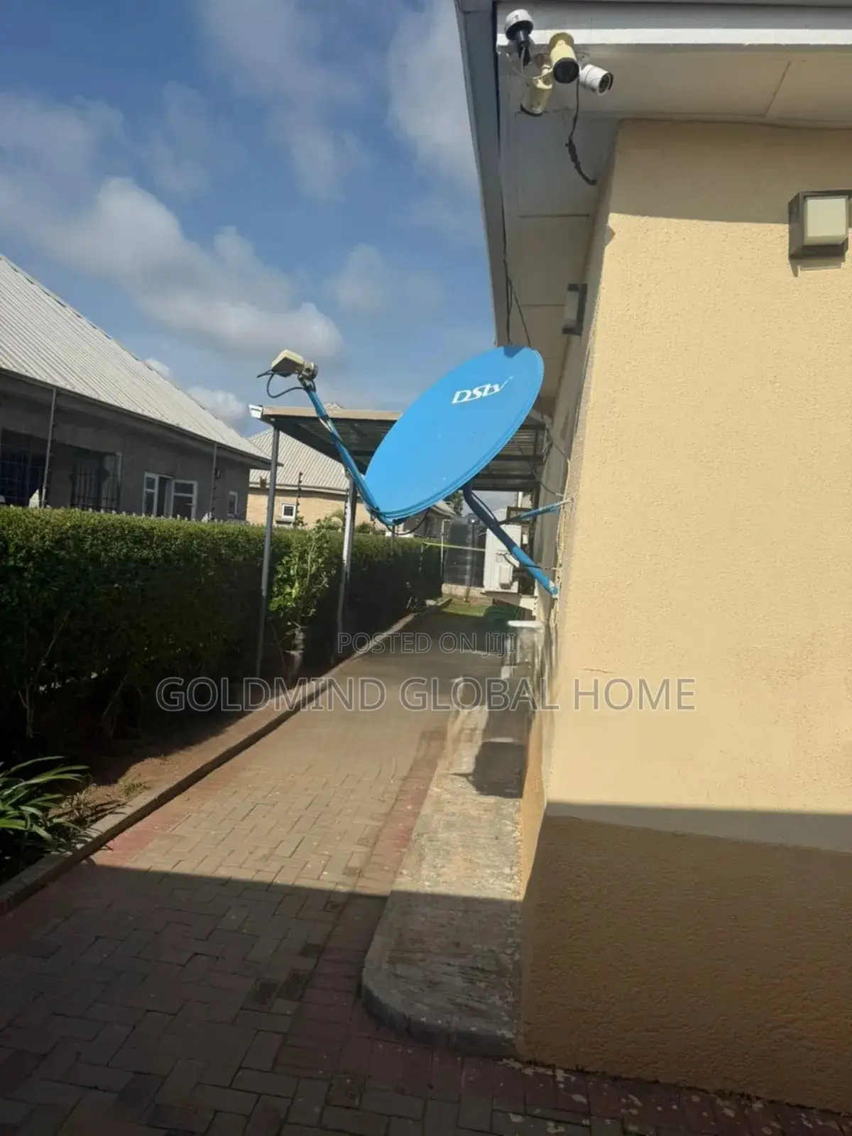 3bdrm Bungalow in Lugbe - Abuja for sale in Sabon Lugbe