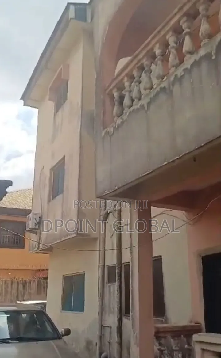 14bdrm Block of Flats in In Estate, Ejigbo / Ejigbo for sale in Ejigbo / Ejigbo