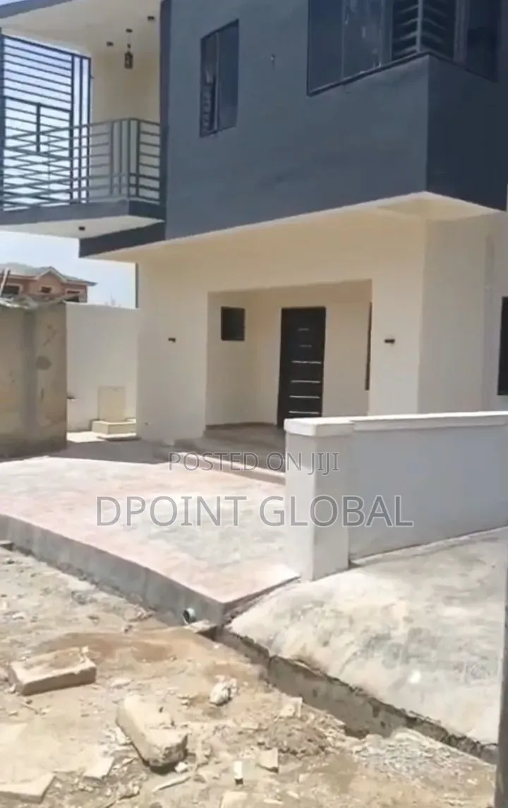 4bdrm Duplex in Meiran for sale in Meiran