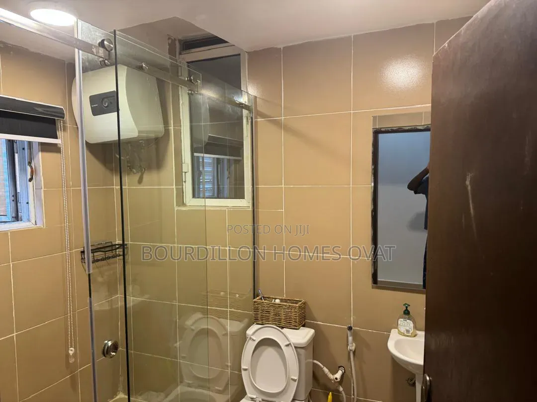 3bdrm Block of Flats in Ikoyi Lagos State for sale in Ikoyi S.W