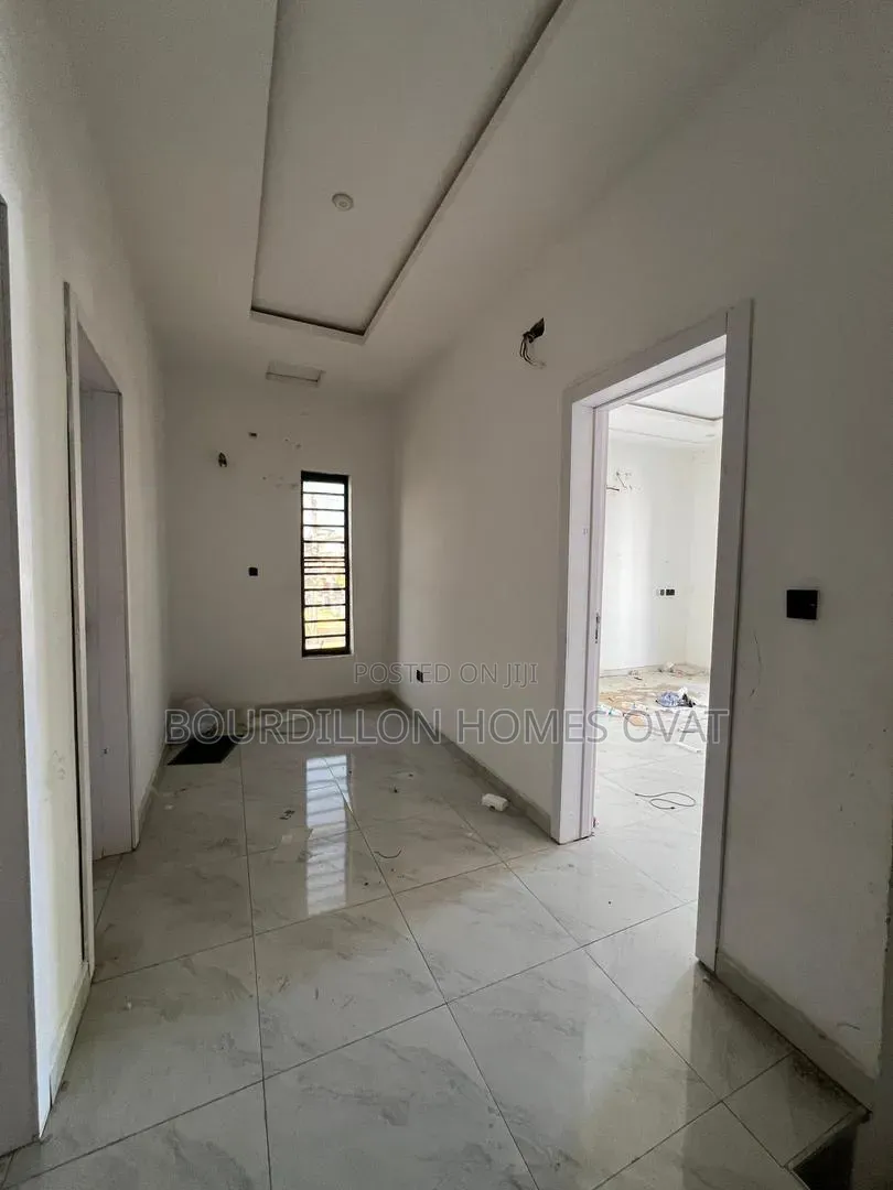 4bdrm Duplex in Ikota Lekki Lagos for rent in Ikota