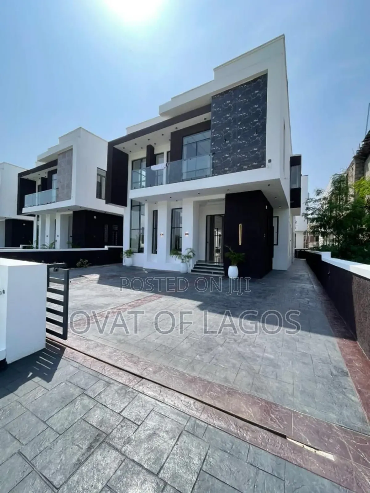 5bdrm Duplex in Megamound Estate, Lekki for sale in Lekki