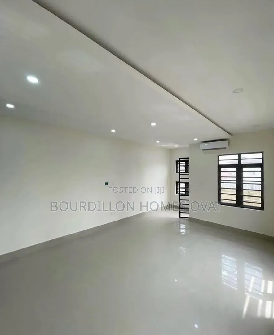 3bdrm Apartment in Oniru Victoria for rent in Victoria Island