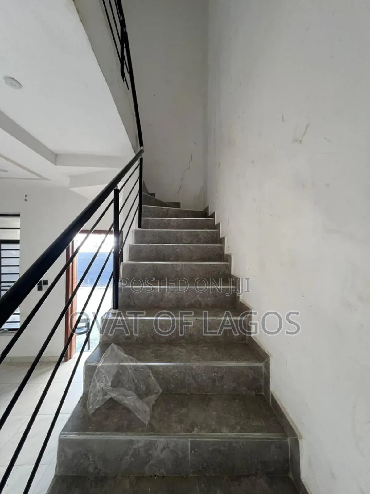 4bdrm Duplex in Ikota for rent in Ikota