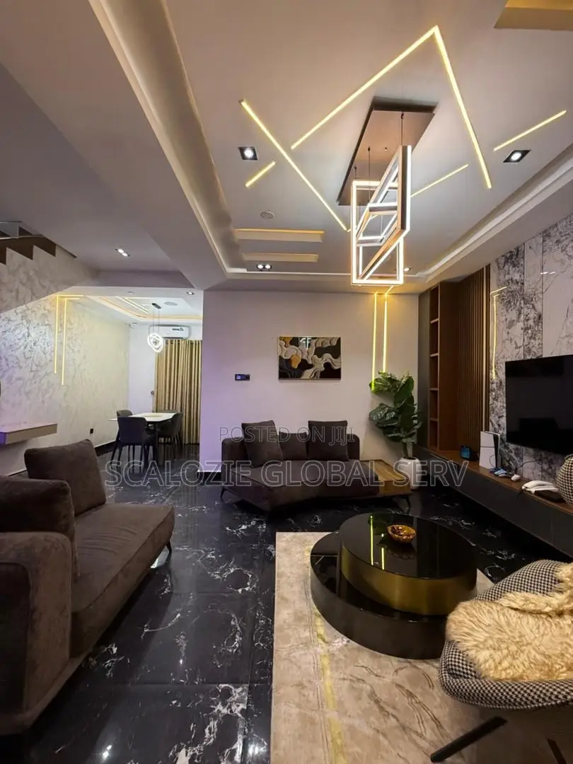 Furnished 3bdrm Duplex in Ada George Port for sale in Port-Harcourt