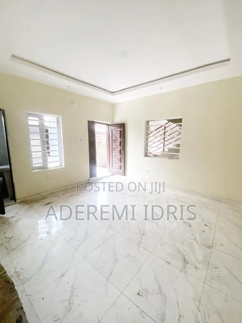 2bdrm Block of Flats in Yakoyo, Berger for rent in Berger