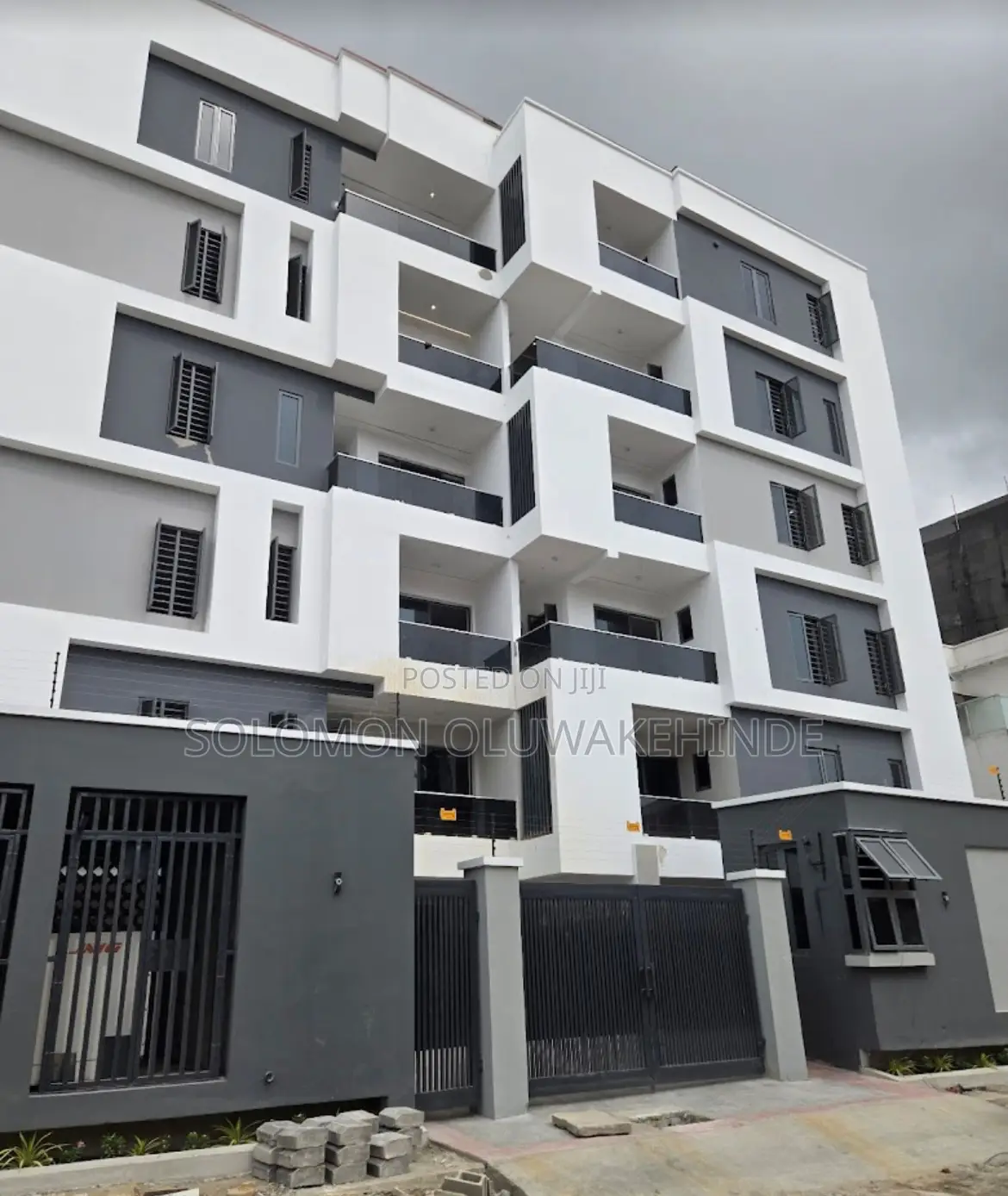 Furnished 2bdrm Apartment in Freedom Way, Lekki Phase 1 for rent in Lekki Phase 1