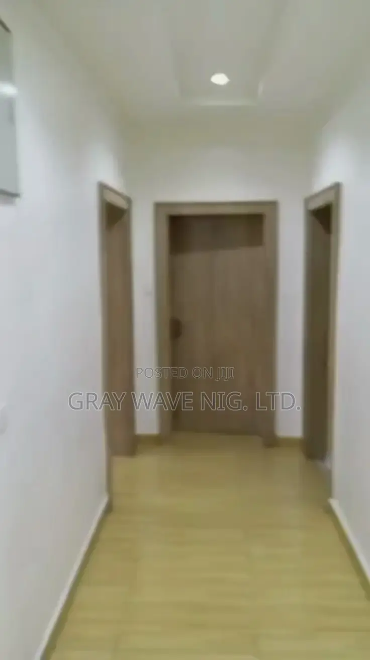 3bdrm Block of Flats in Wuye for rent in Wuye