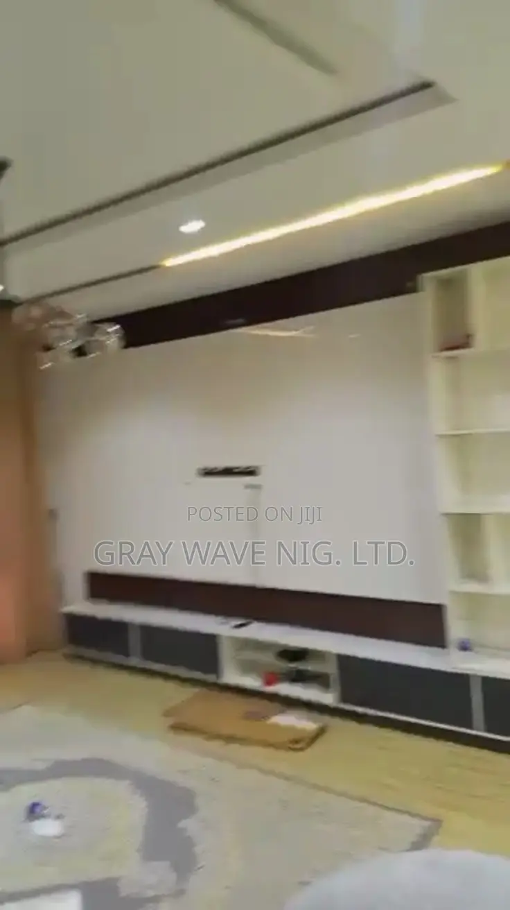 3bdrm Block of Flats in Wuye for rent in Wuye
