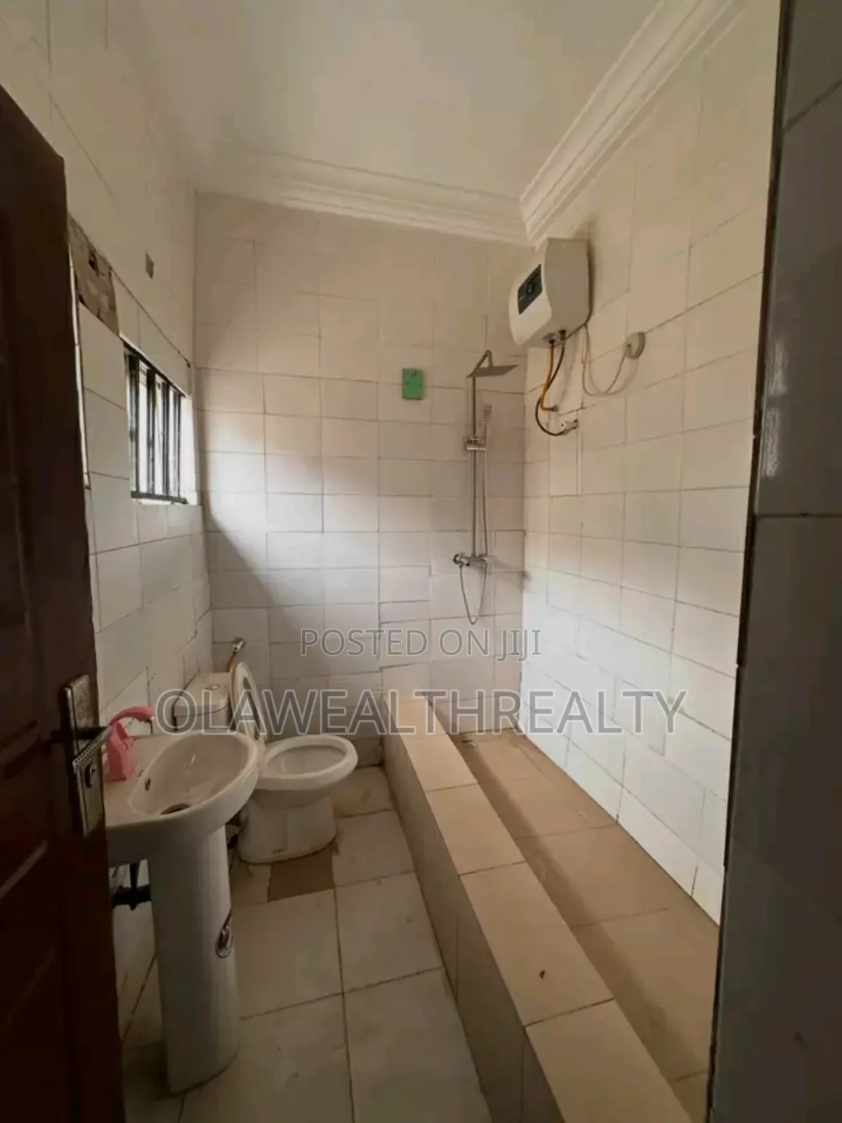 3bdrm Apartment in Gwarinpa for rent in Gwarinpa