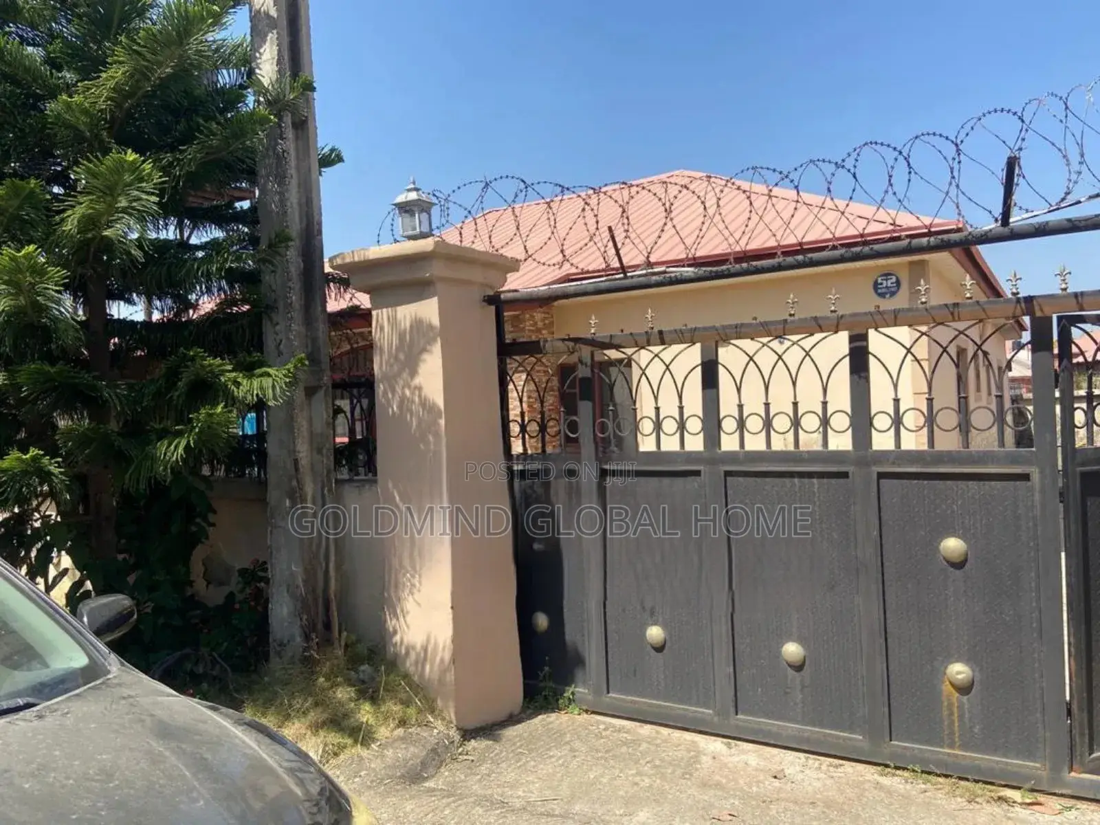2bdrm Bungalow in Lugbe - Abuja for sale in Sabon Lugbe