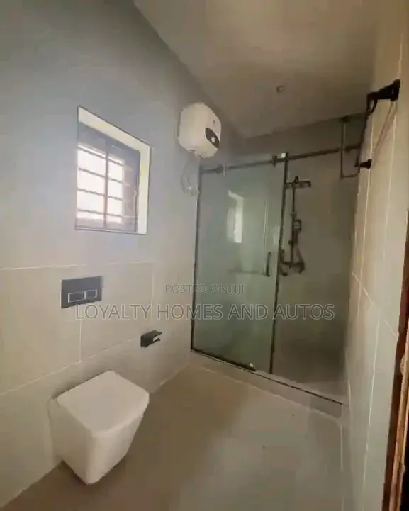 4bdrm Duplex in GRA Phase 1 for sale in GRA Phase 1