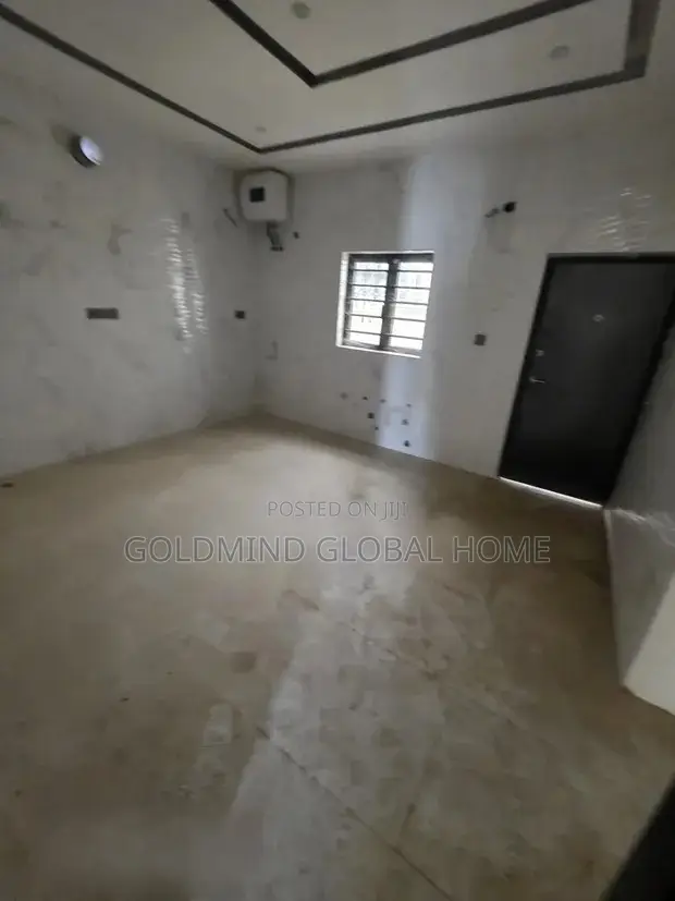 4bdrm Duplex in Lugbe - Abuja for sale in Sabon Lugbe