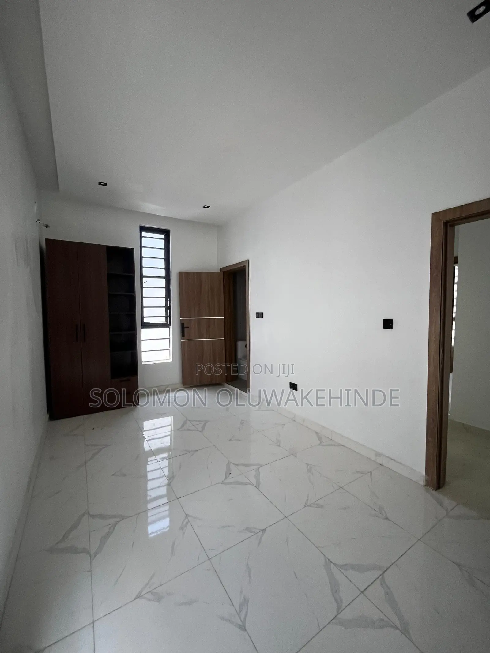 5bdrm Duplex in Ikota Villa for sale in Ikota