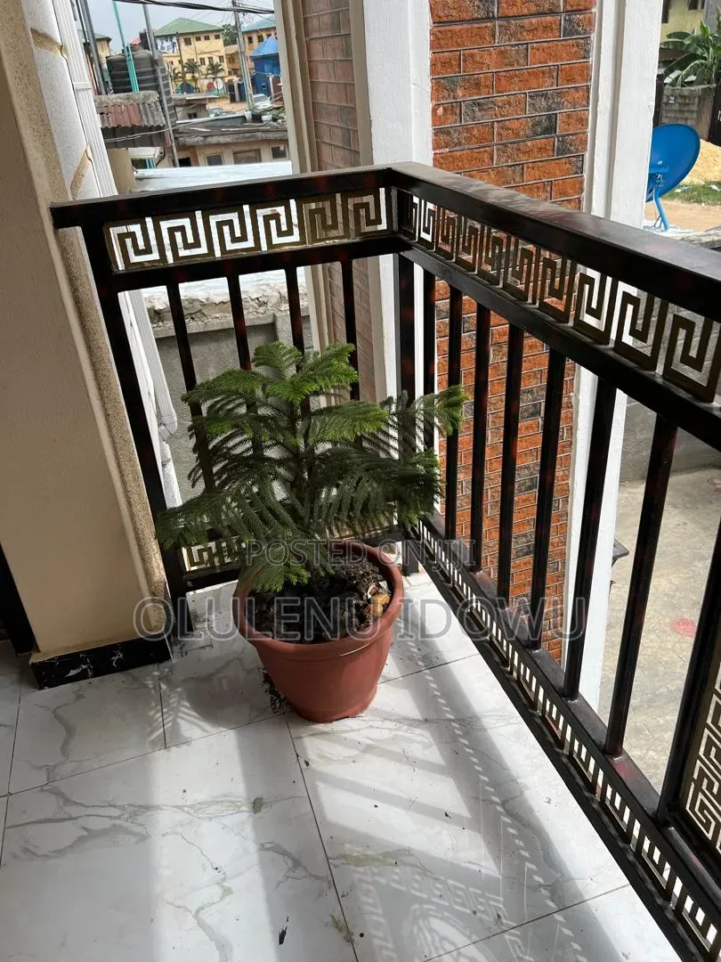 Furnished 3bdrm Block of Flats in Egbeda / Egbeda for sale in Egbeda / Egbeda