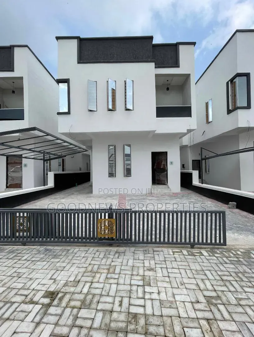 4bdrm Duplex in Curbert Court: Lekki for sale in Ikota