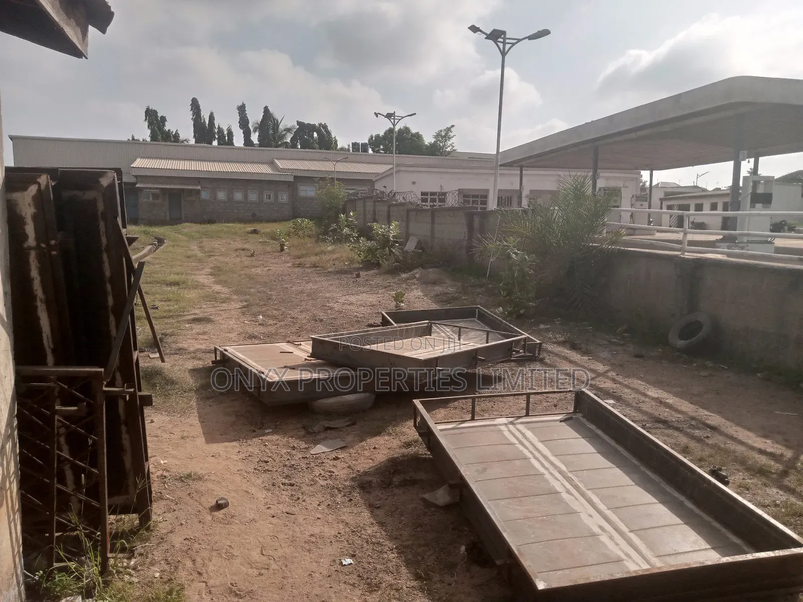 Filling Station and Modern Water for Sell in Karu-Nasarawa