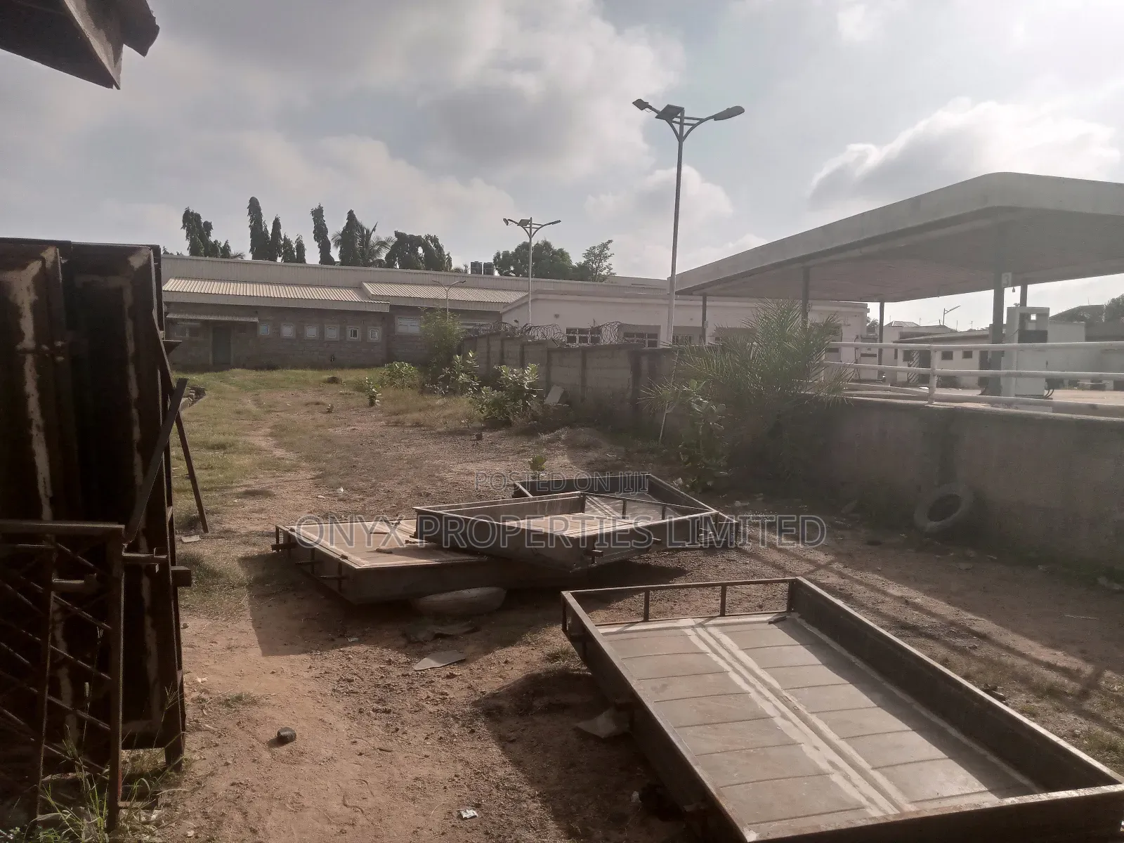 Filling Station and Modern Water for Sell in Karu-Nasarawa