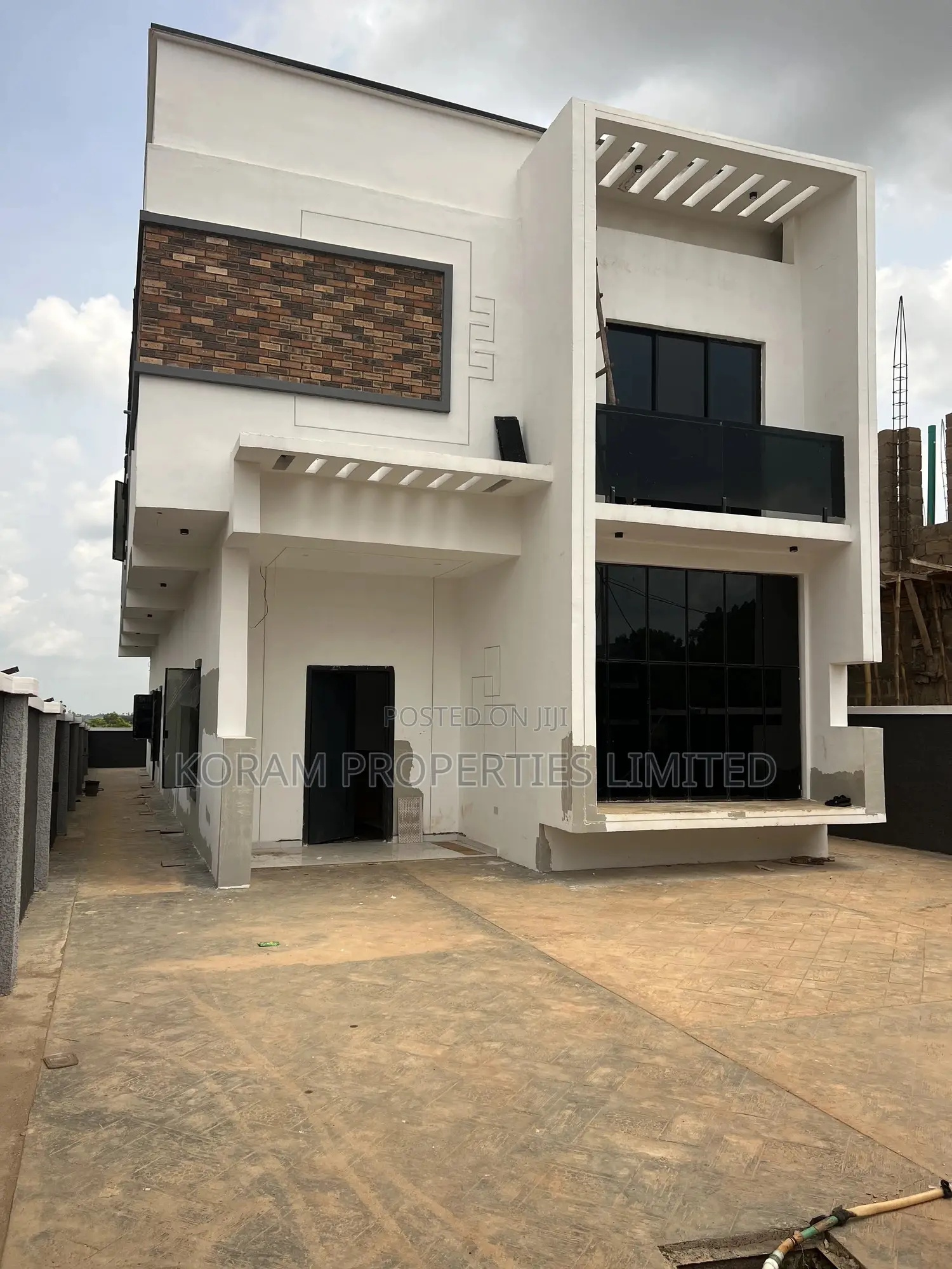 4bdrm Duplex in Obasanjo Hilltop, Abeokuta South for sale in Abeokuta South