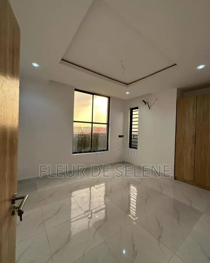 2bdrm Apartment in Ikate, Lagos Island / Lagos Island for rent in Lagos Island / Lagos Island