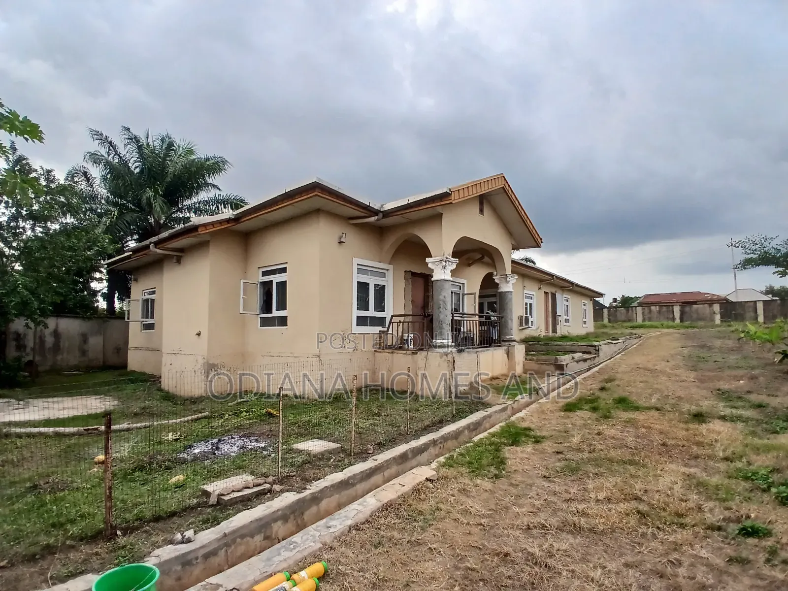 3500sqm Mixed-Use Land + 7-Bedroom Bungalow for Sale at Ojoo, Ibadan in Ibadan