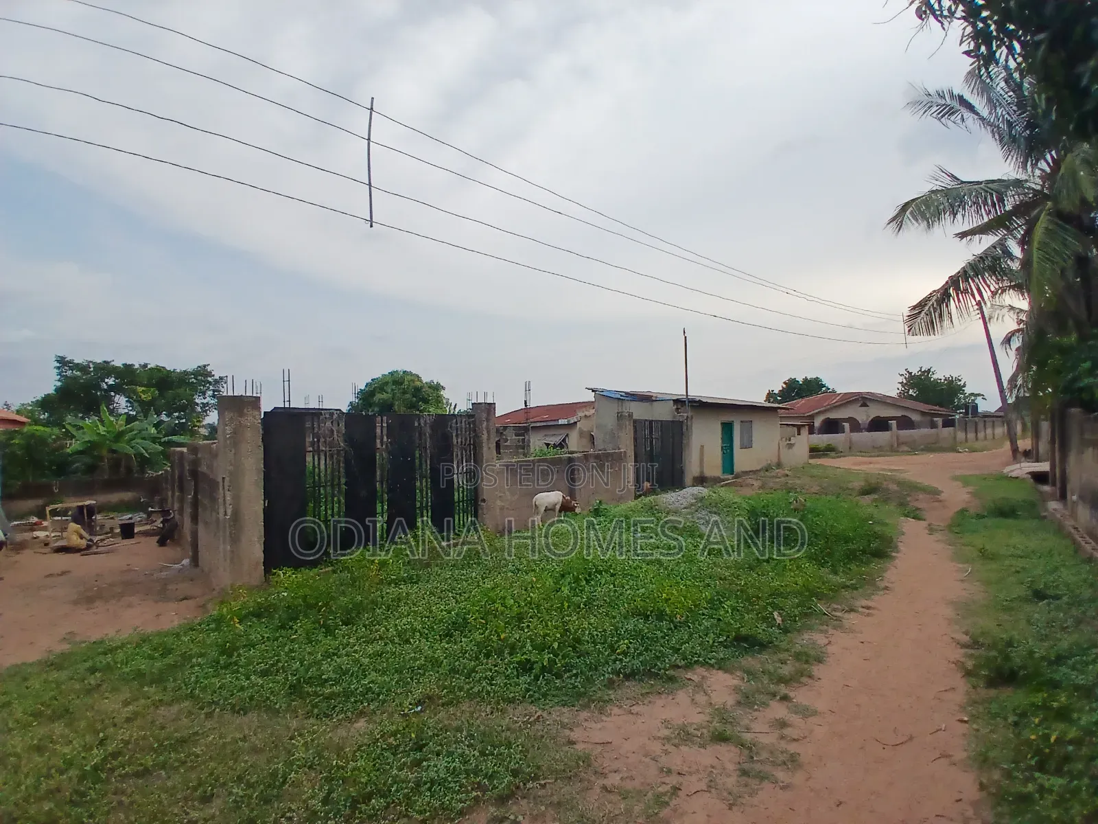6bdrm Bungalow in Aroro Yerokun, Ojoo, Ibadan for sale in Ibadan