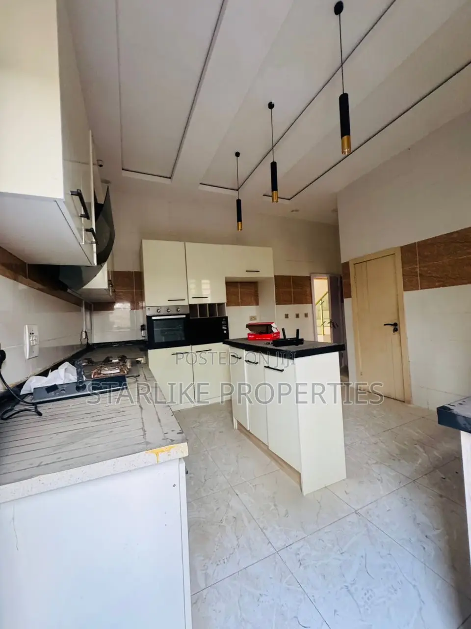 4bdrm House in Ado / Ajah for sale in Ado / Ajah