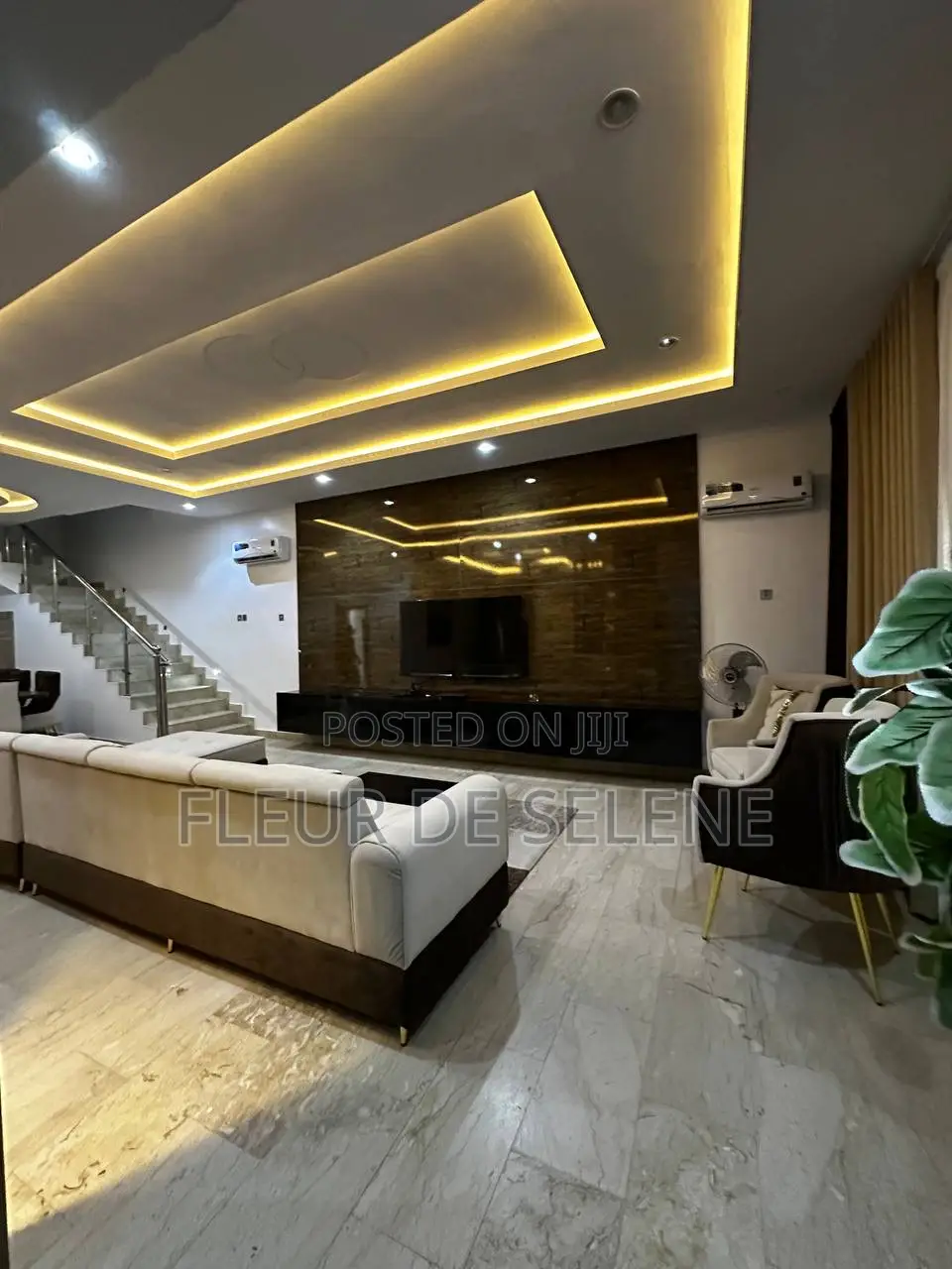 5 Bedroom Airbnb and Party House in Agungi