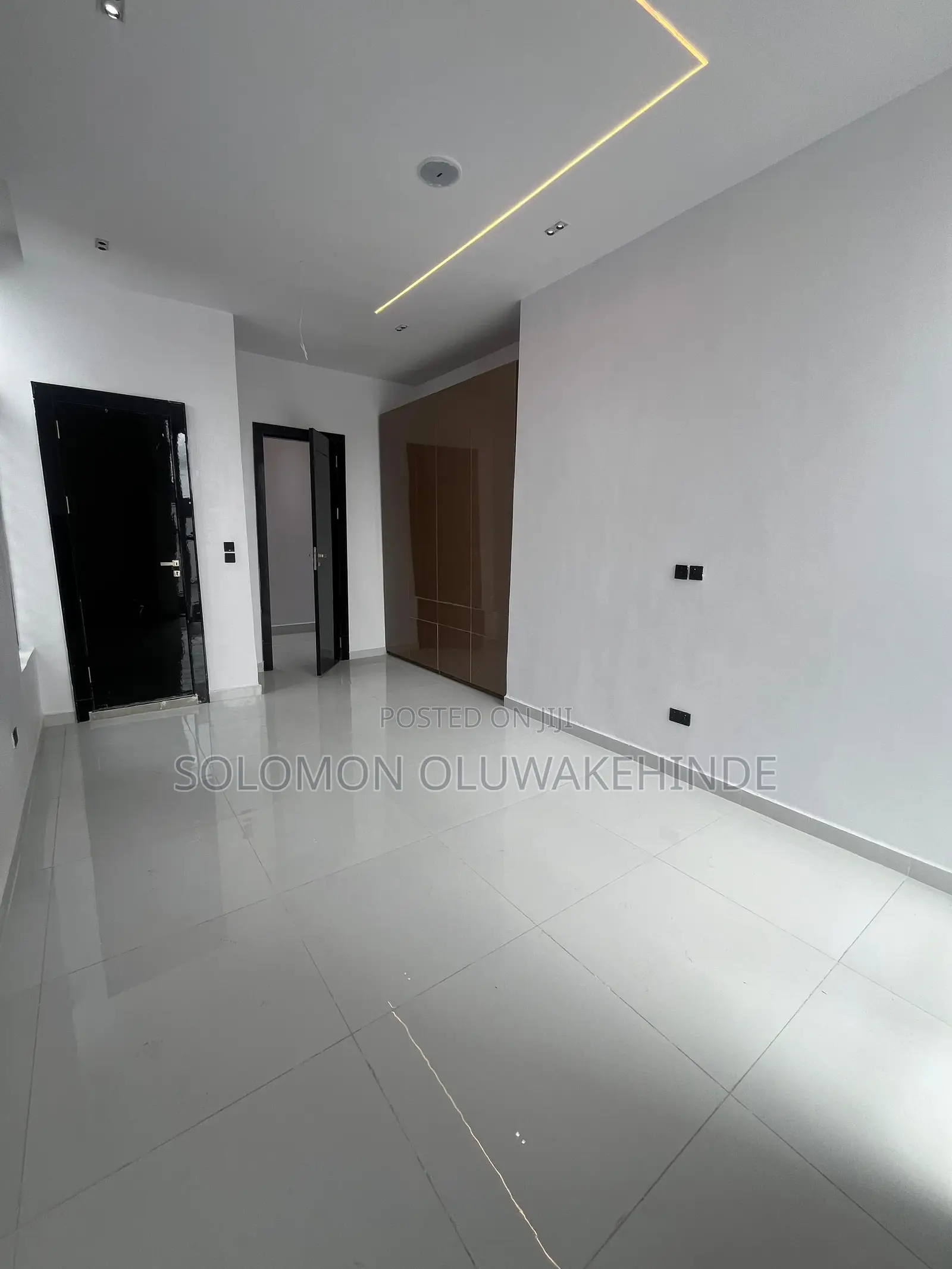 5bdrm Duplex in Vgc for sale in VGC / Ajah