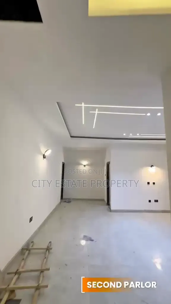 4bdrm Duplex in Cedarwood, Rukpokwu for sale in Rukpokwu