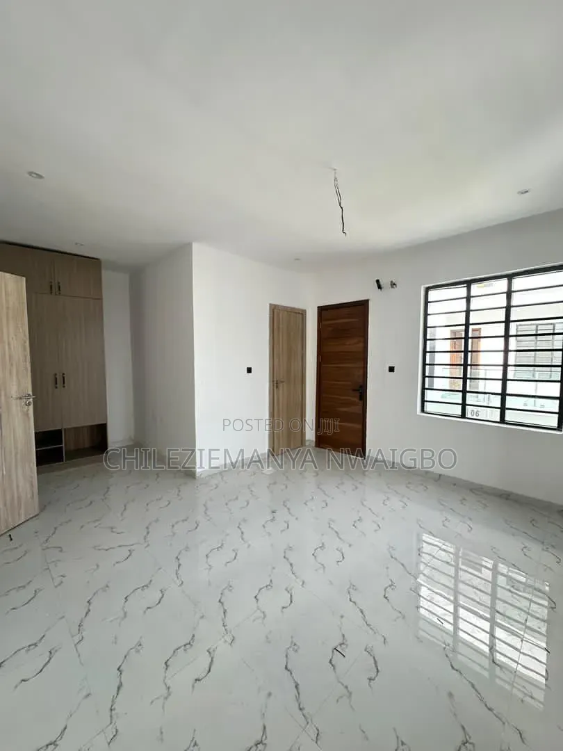 4bdrm Townhouse/Terrace in Lekki Expressway for sale in Lekki Expressway