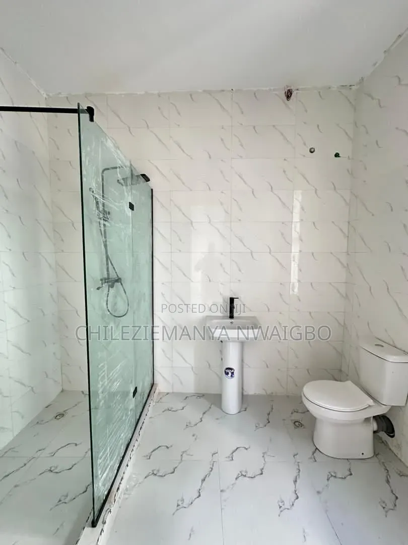 4bdrm Townhouse/Terrace in Lekki Expressway for sale in Lekki Expressway