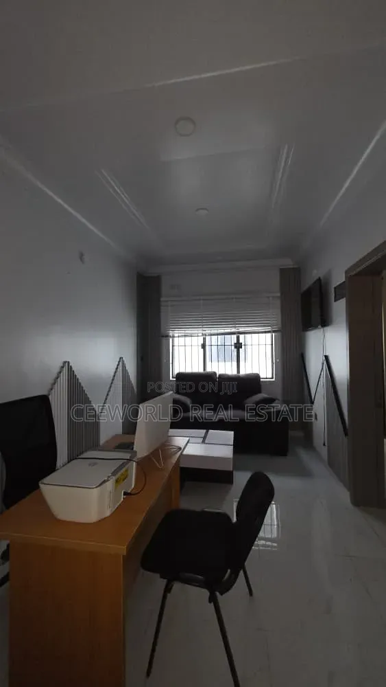 Furnished Spacious 3 Bedroom Office Space at Bodija in Bodija