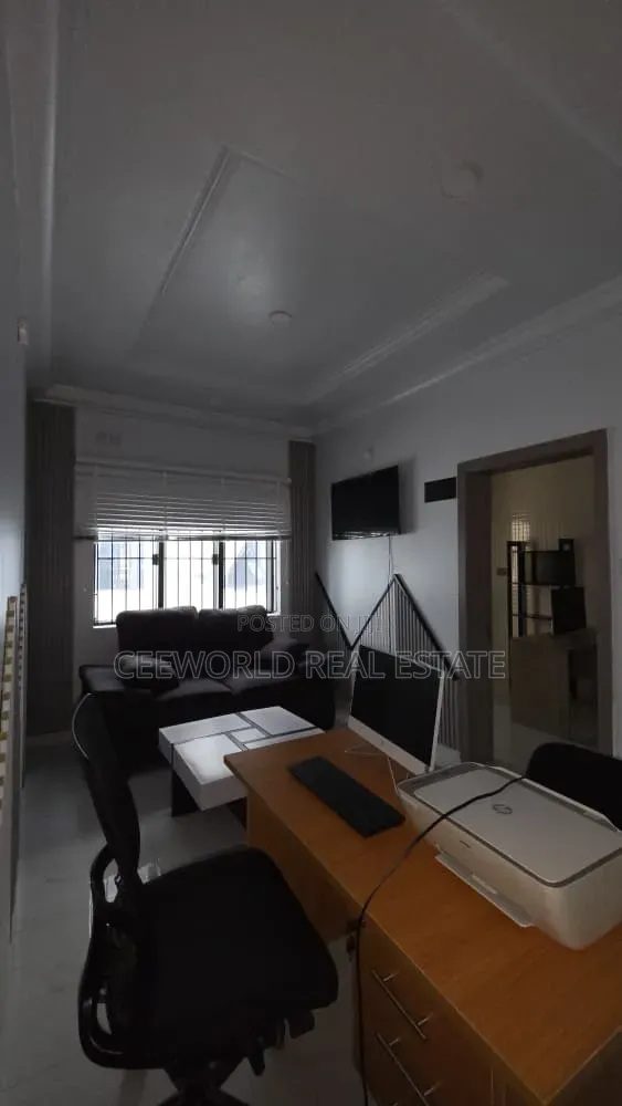 Furnished Spacious 3 Bedroom Office Space at Bodija in Bodija