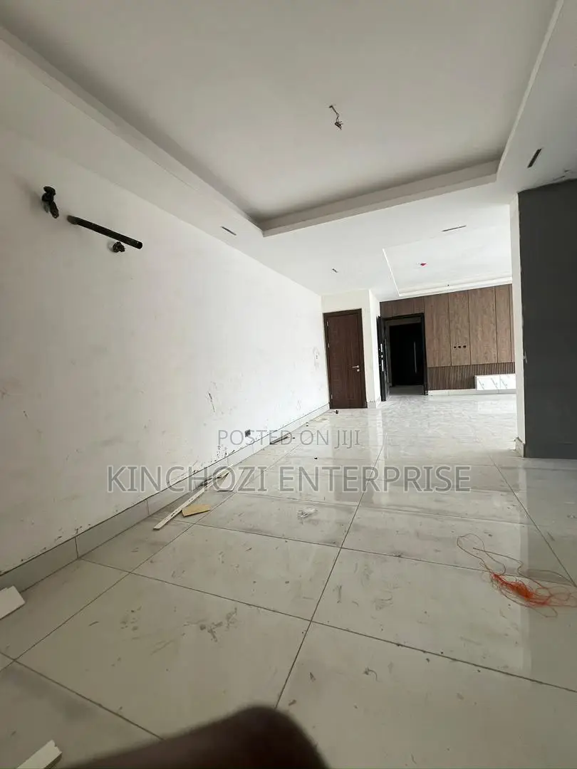 2bdrm Block of Flats in Ikate Lekki for sale in Ikate
