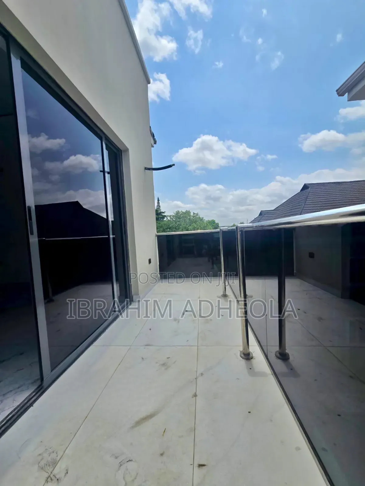 4bdrm Duplex in Shonibare Estate for sale in Shonibare Estate