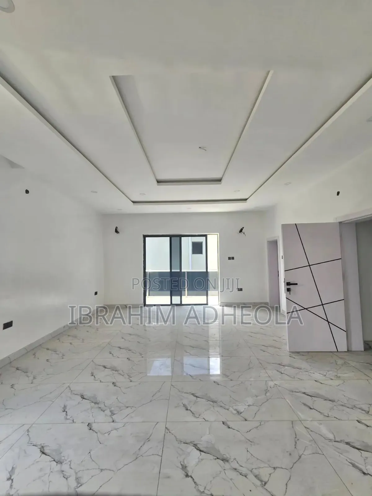 4bdrm Duplex in Shonibare Estate for sale in Shonibare Estate
