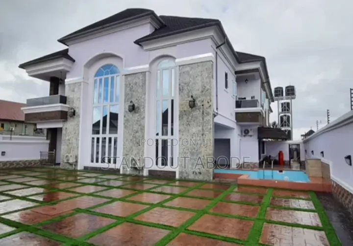 6bdrm Duplex in New Era Estate, Festac for sale in Festac