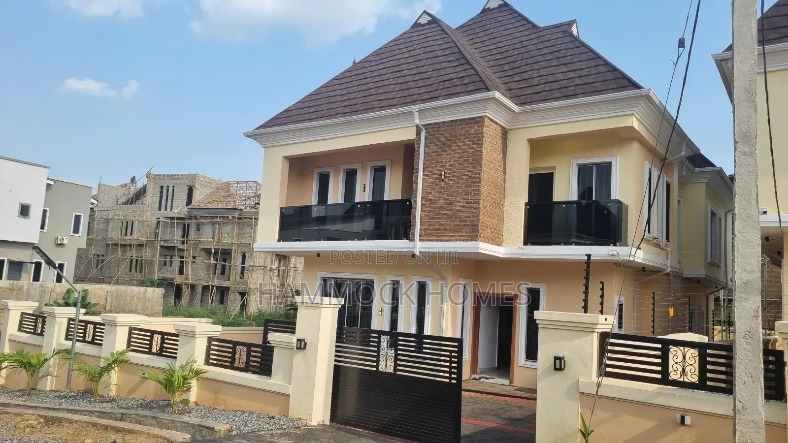 4bdrm Duplex in Carlton Gate Estate, Akobo for rent in Akobo
