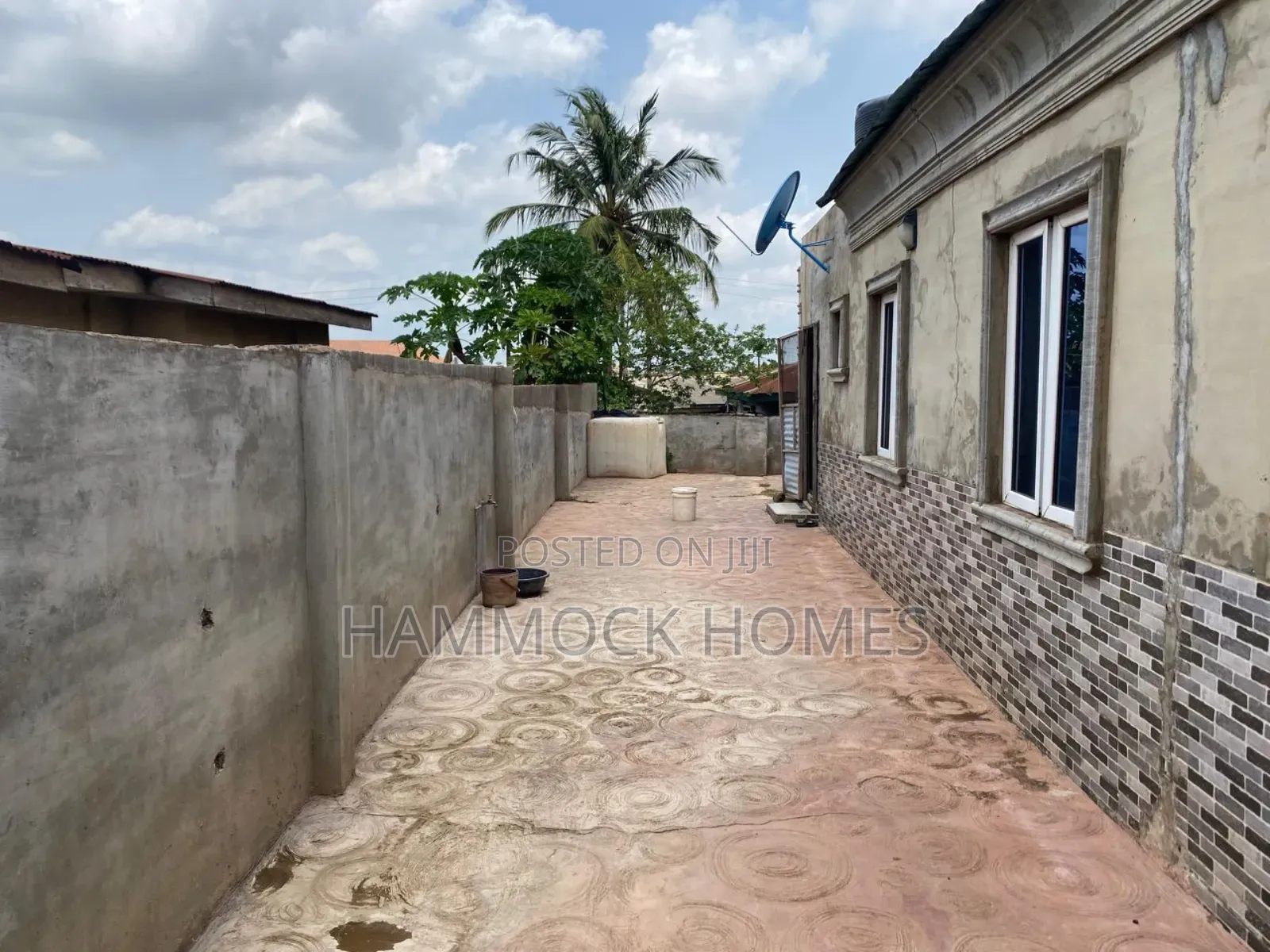 3bdrm Bungalow in Olobo Estate, Alakia for sale in Alakia