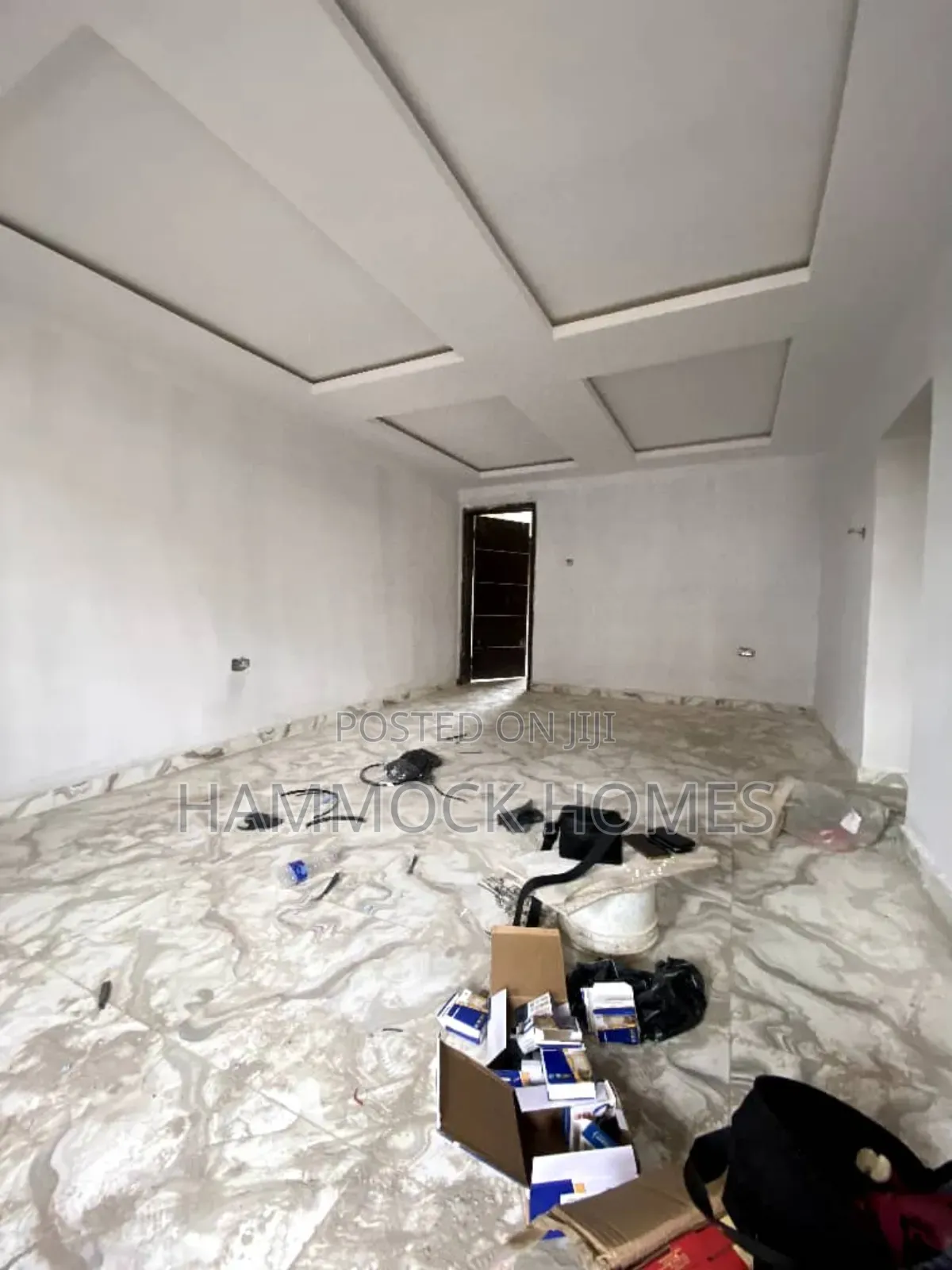 3bdrm Block of Flats in Oluyole Estate for rent in Oluyole Estate