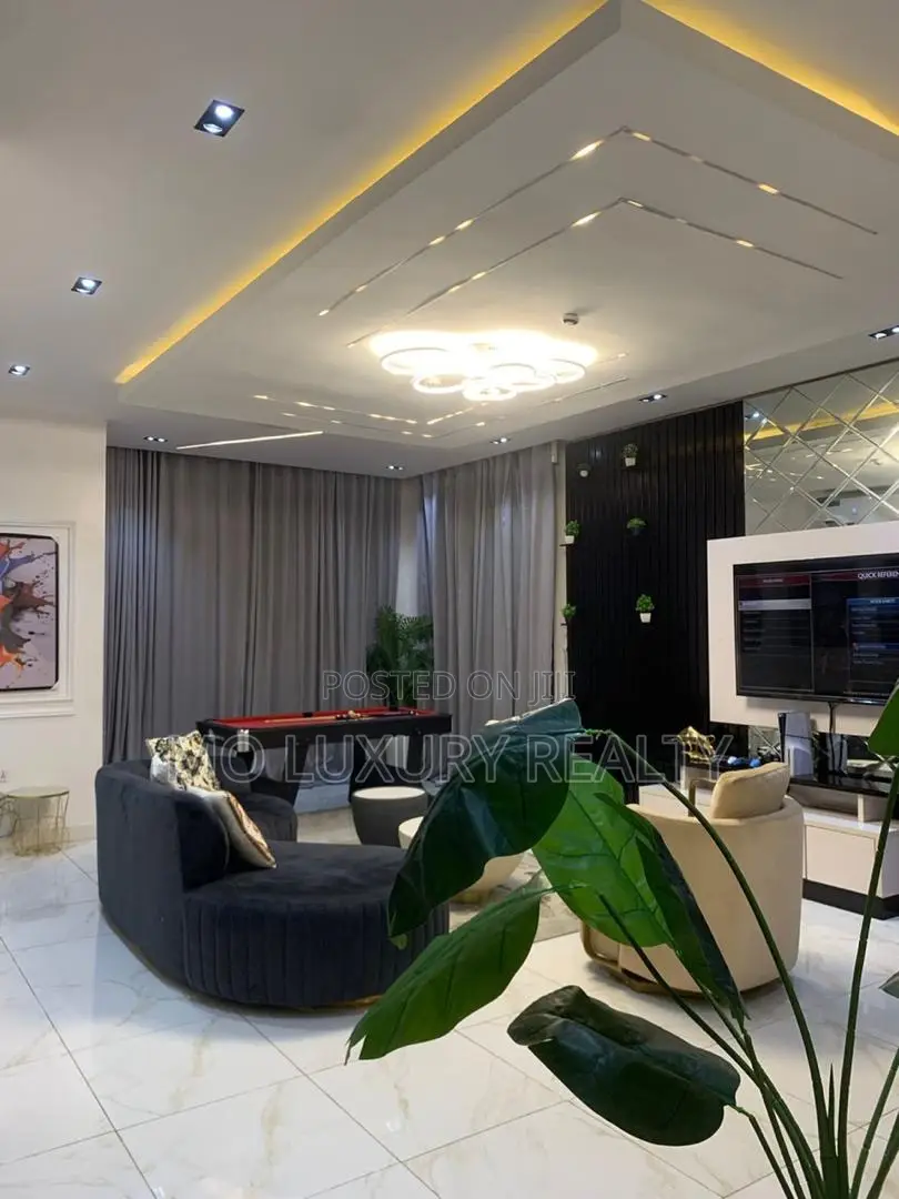 3bdrm Apartment in Lekki Phase 1 for rent in Lekki Phase 1